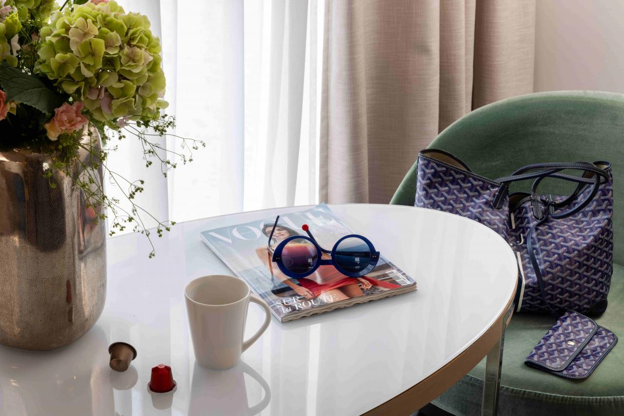 Hôtel Étoile Maillot - Chambres & Suites