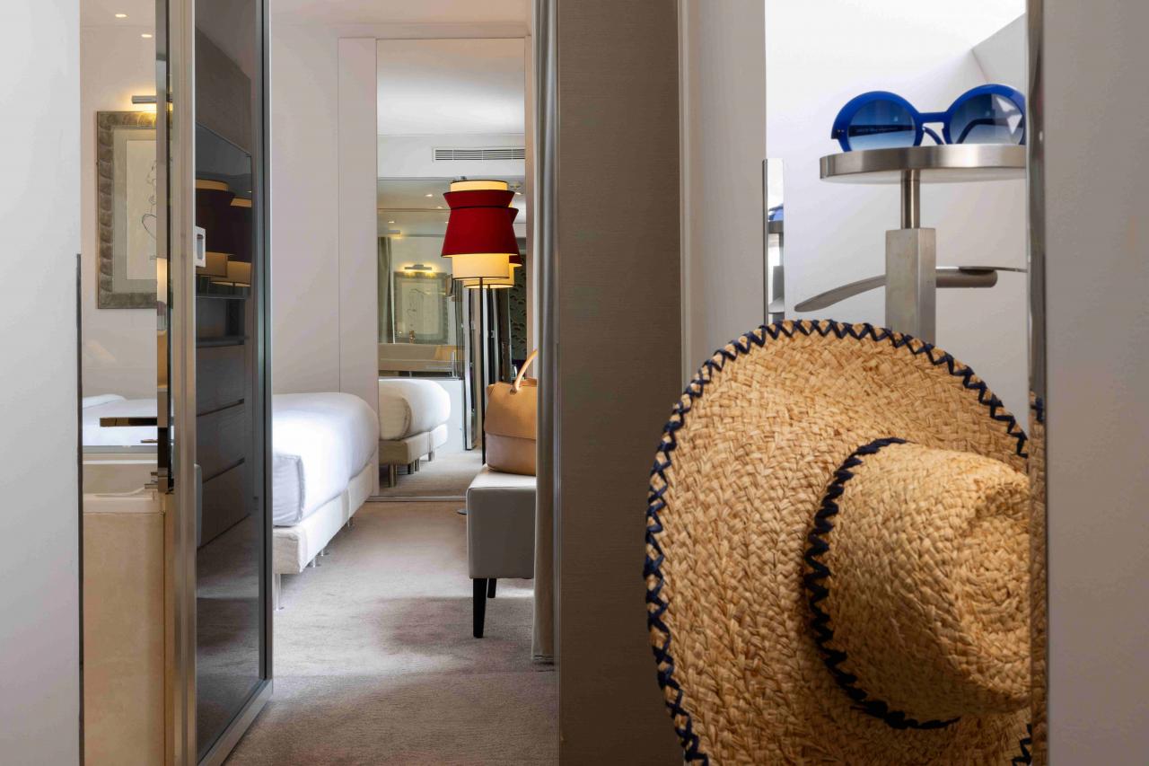 Hôtel Étoile Maillot - Rooms & Suites